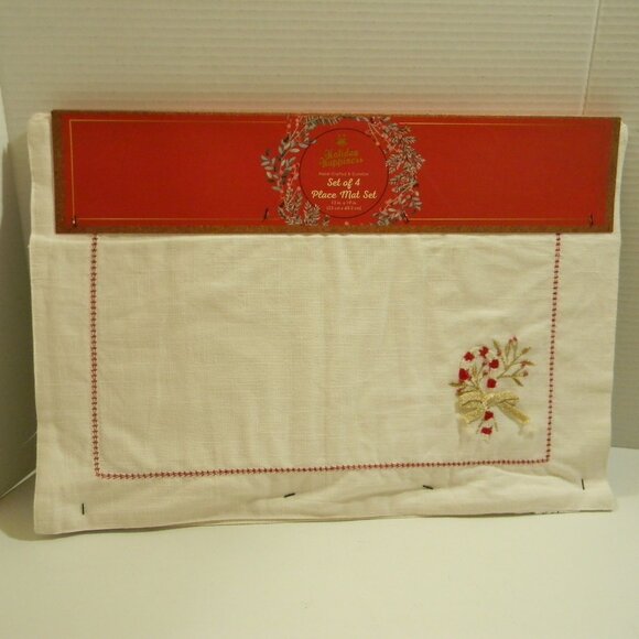 Holiday Happiness Hand Crafted Place Mat Set of 4 Candy Cane Christmas NIP - Picture 1 of 6